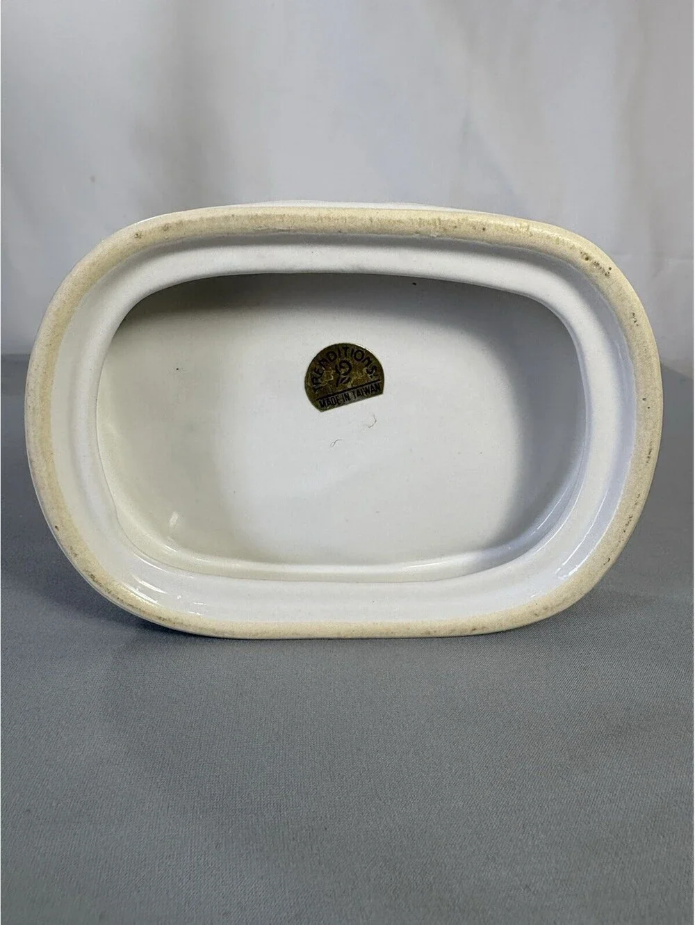 VTG Trenditions Ceramic Covered Soap Dish Blue White Floral Taiwan Cottagecore